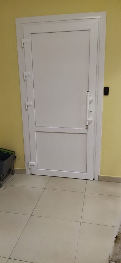 https://krasnodar.delaem-okna.ru/storage/app/uploads/public/63f/5a8/7b6/63f5a87b64a4b714558517.jpg